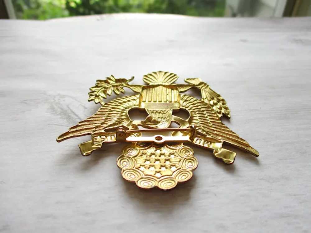 Large Vintage USA Eagle Emblem Brooch Army Armed … - image 9