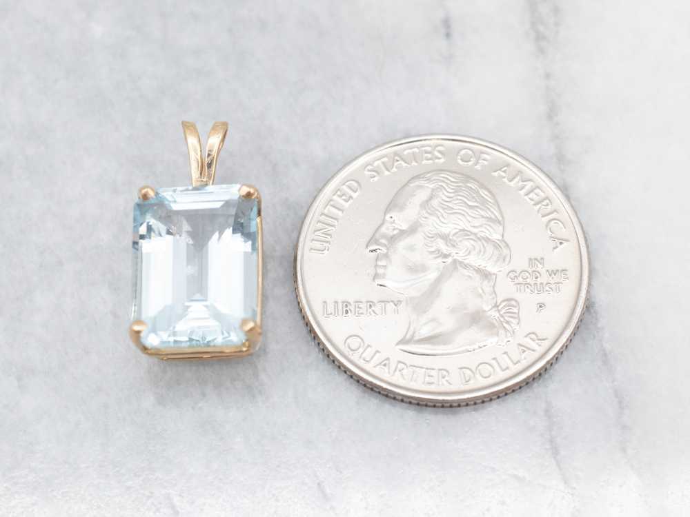 Yellow Gold Blue Topaz Solitaire Pendant - image 4