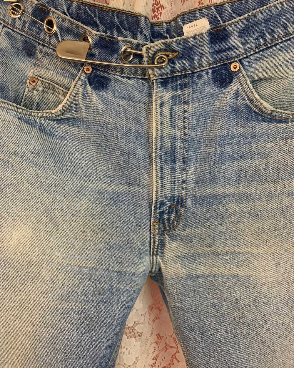 Upcycled Levis safety pin jorts - image 10