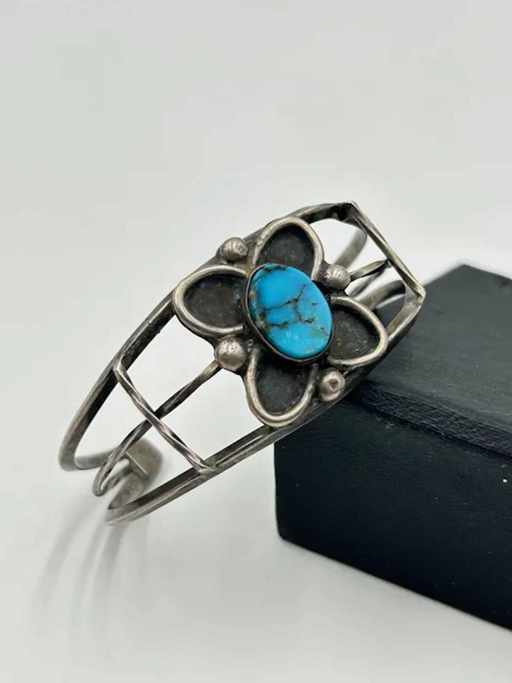 Sterling Silver Turquoise Cuff Bracelet Native Am… - image 3