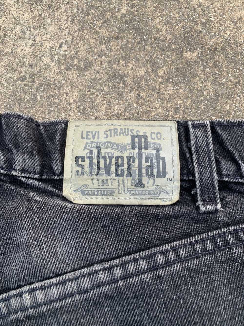 Levi's × Vintage Silver Tab Levi’s ‘LOOSE’ Capris… - image 5