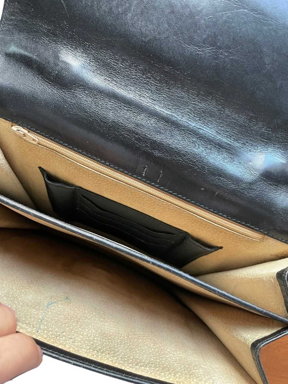 Bally BALLY Switzerland Leather Shoulder Bag Mess… - image 7