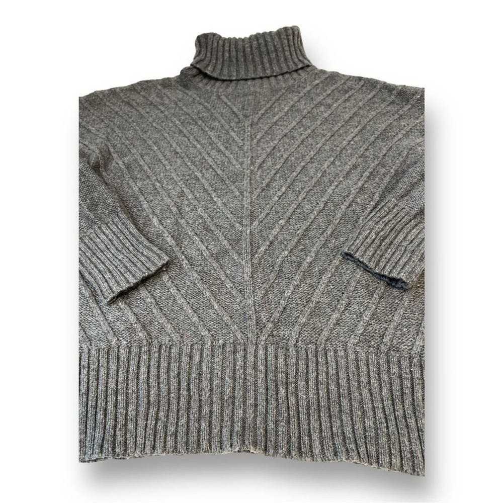 Splendid Mills Splendid Gray Turtleneck Sweater S… - image 2