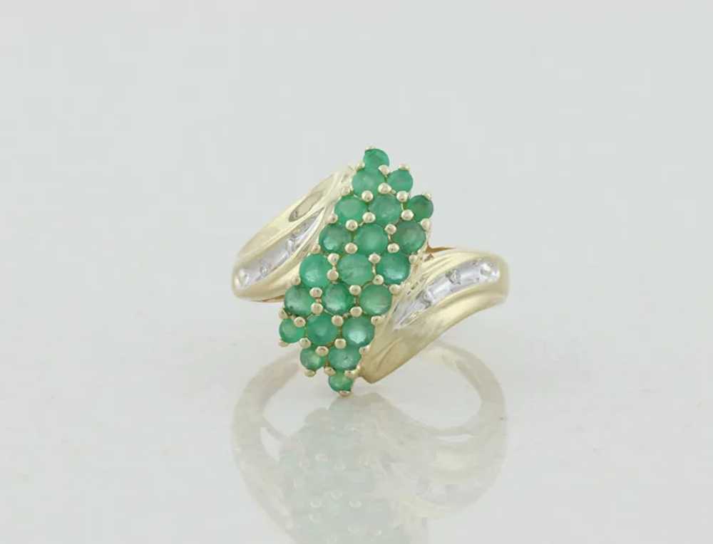 10k Yellow Gold Natural Emerald and Diamond Clust… - image 6