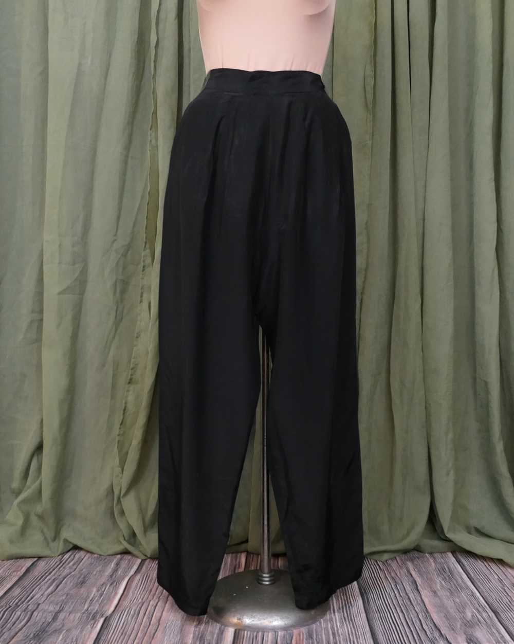 Vintage 1940s Black Rayon Pajamas Pants, 25 inch … - image 2