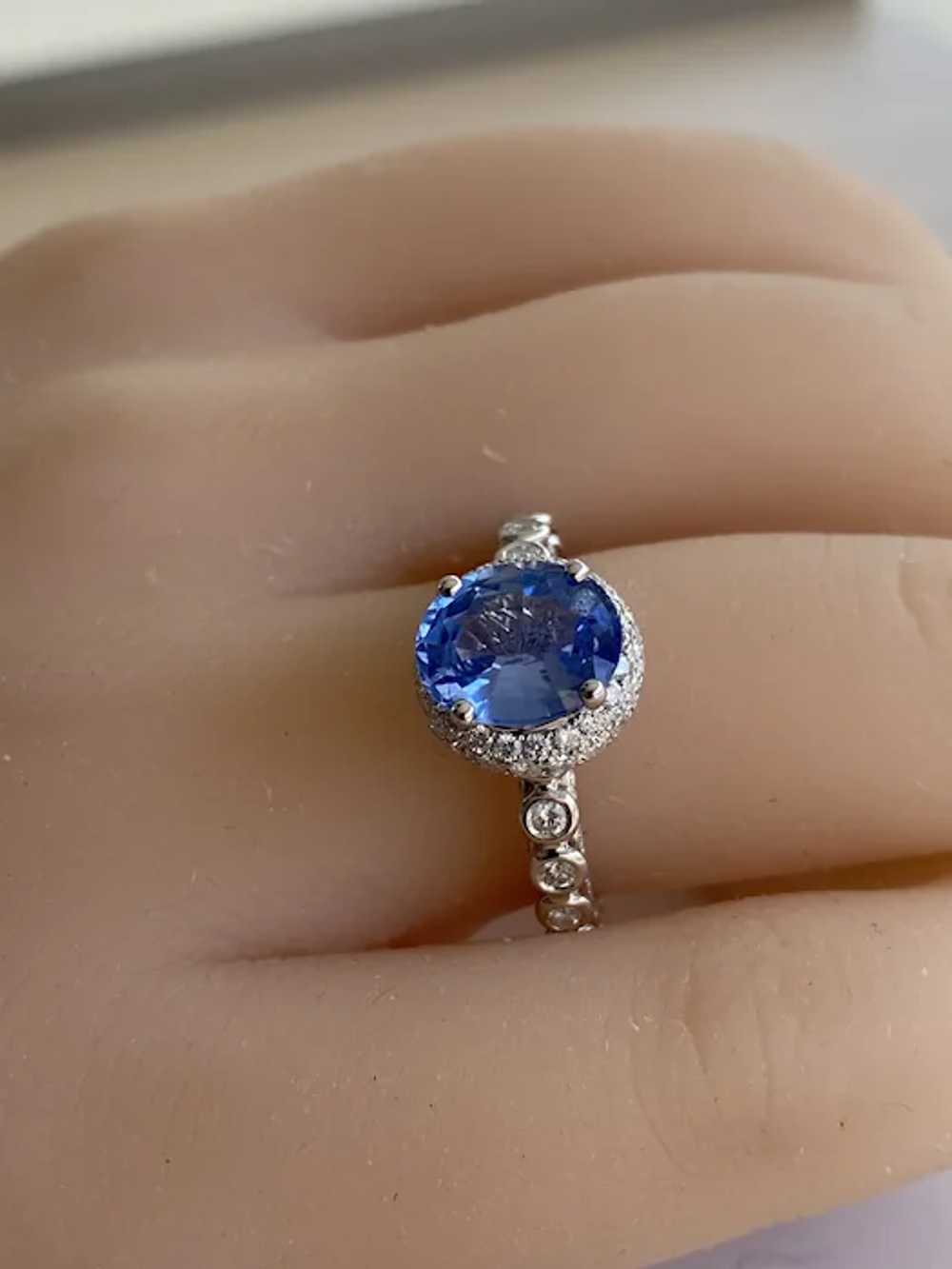 Ceylon Sapphire Diamonds 4.31 Carat Eighteen Kara… - image 6