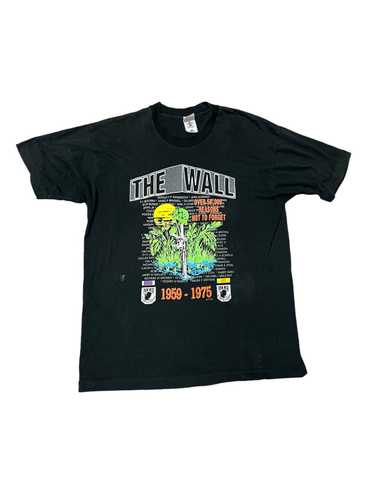 Fruit Of The Loom × Vintage Vintage War The Wall T