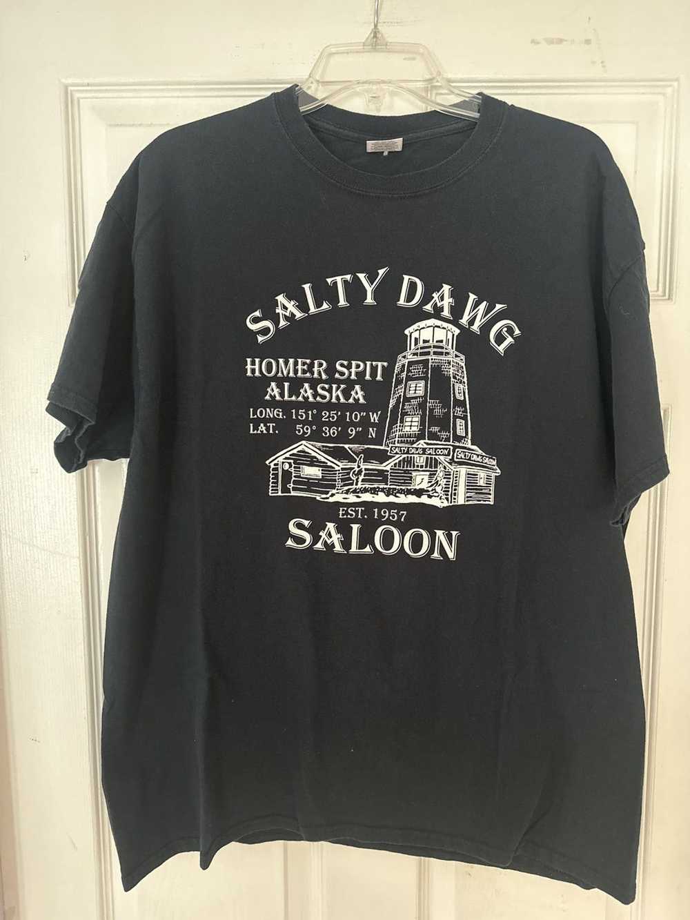 Gildan Salty, Dawg saloon, homer spit Alaska, 1950 - Gem