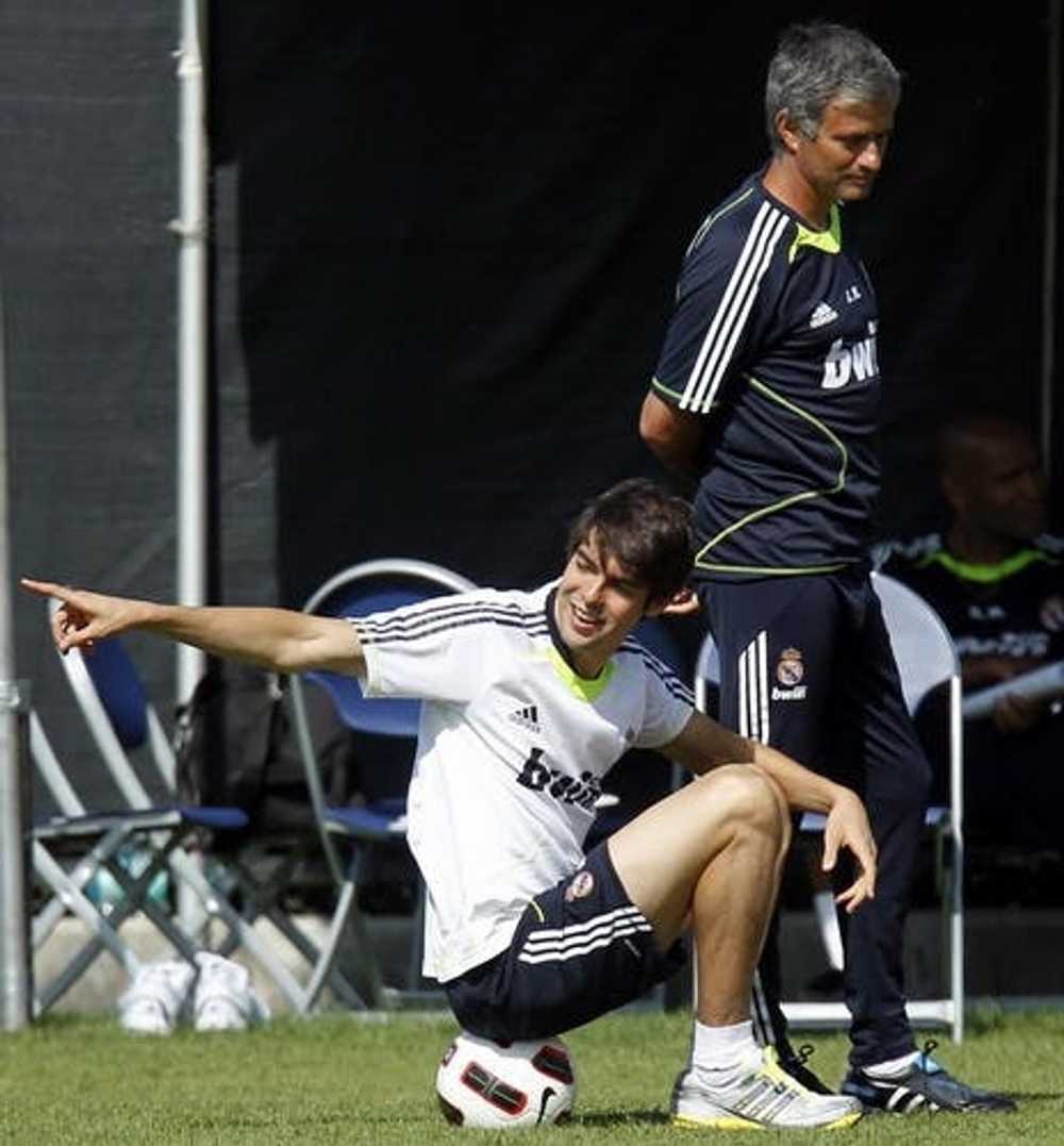 Adidas × Real Madrid × Soccer Jersey Real Madrid … - image 2