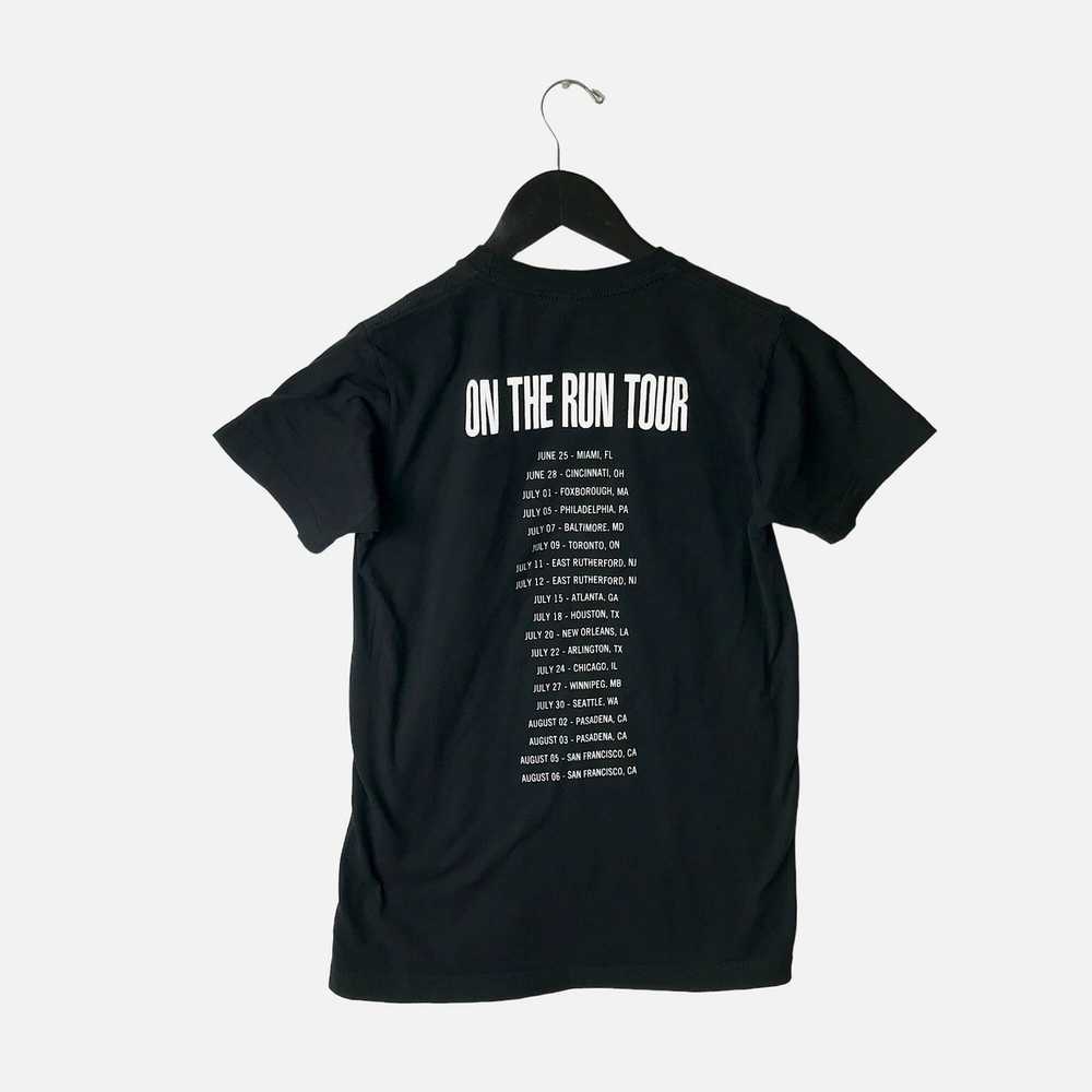 Rap Tees × Streetwear × Tultex On The Run Tour Ja… - image 3