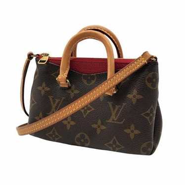 LuvScarlet - LOUIS VUITTON Pallas Monogram Noir. 2015. Measuring 13.5 L x  5 W x 9.5 H. Two outer pockets with invisible magnet closures. Three  interior flat pockets. Double rolled natural leather
