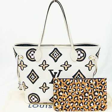 Louis Vuitton Louis Vuitton Monogram Heart M80837 Chain Handbag Leathe –  NUIR VINTAGE