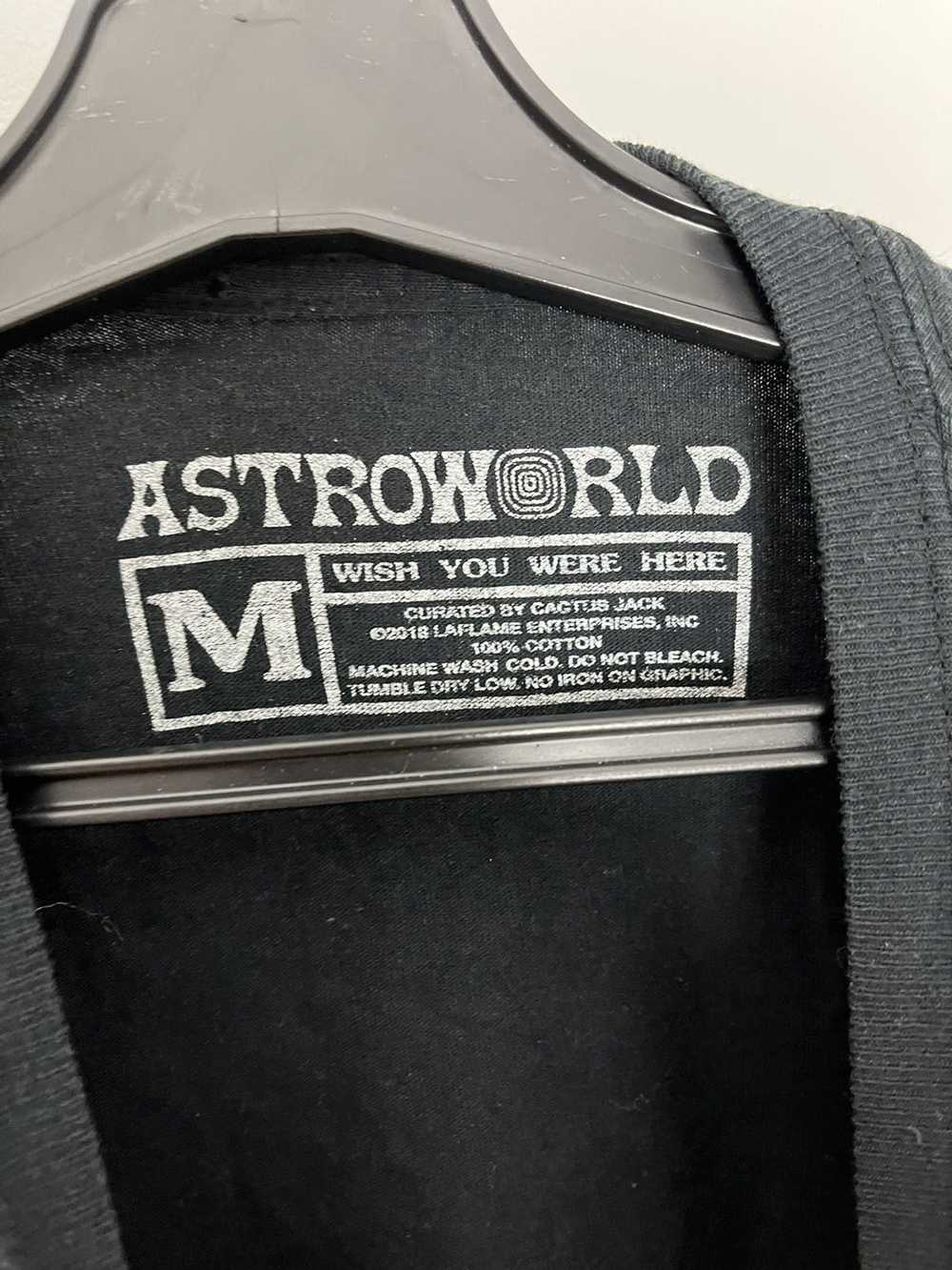 Travis Scott Travis Scott astroworld 2019 tshirt - image 3