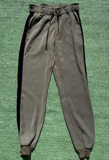 LULULEMON On The Fly Jogger Pants in Dark Olive Green Size 4 Womens #W5BZDS