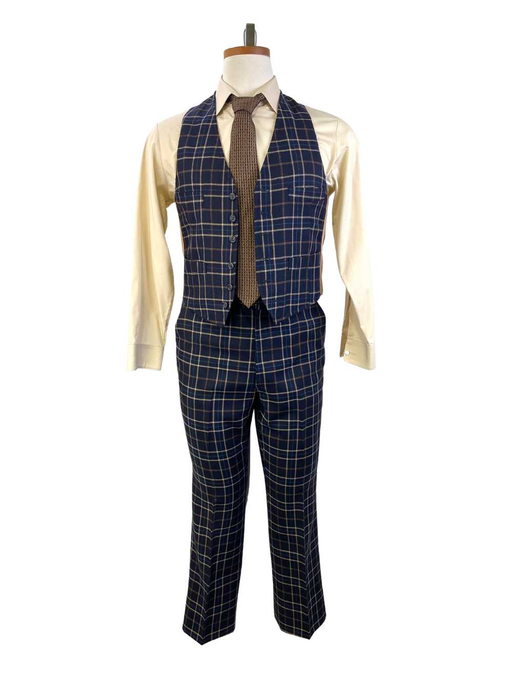 1970s Vintage Men's Suit, Navy/ Beige Plaid 3-Pie… - image 3