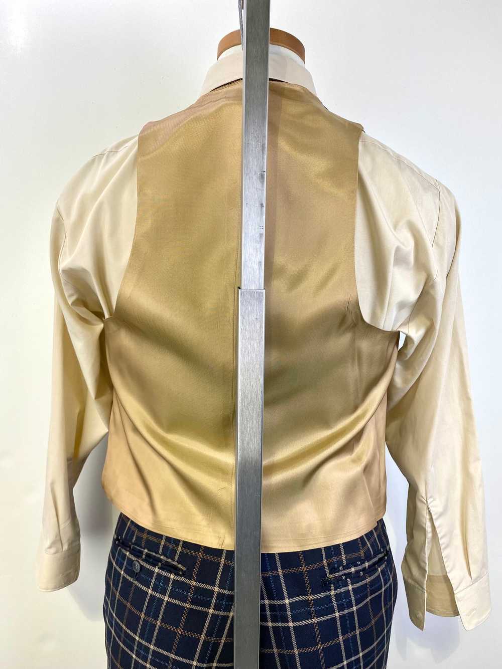 1970s Vintage Men's Suit, Navy/ Beige Plaid 3-Pie… - image 8
