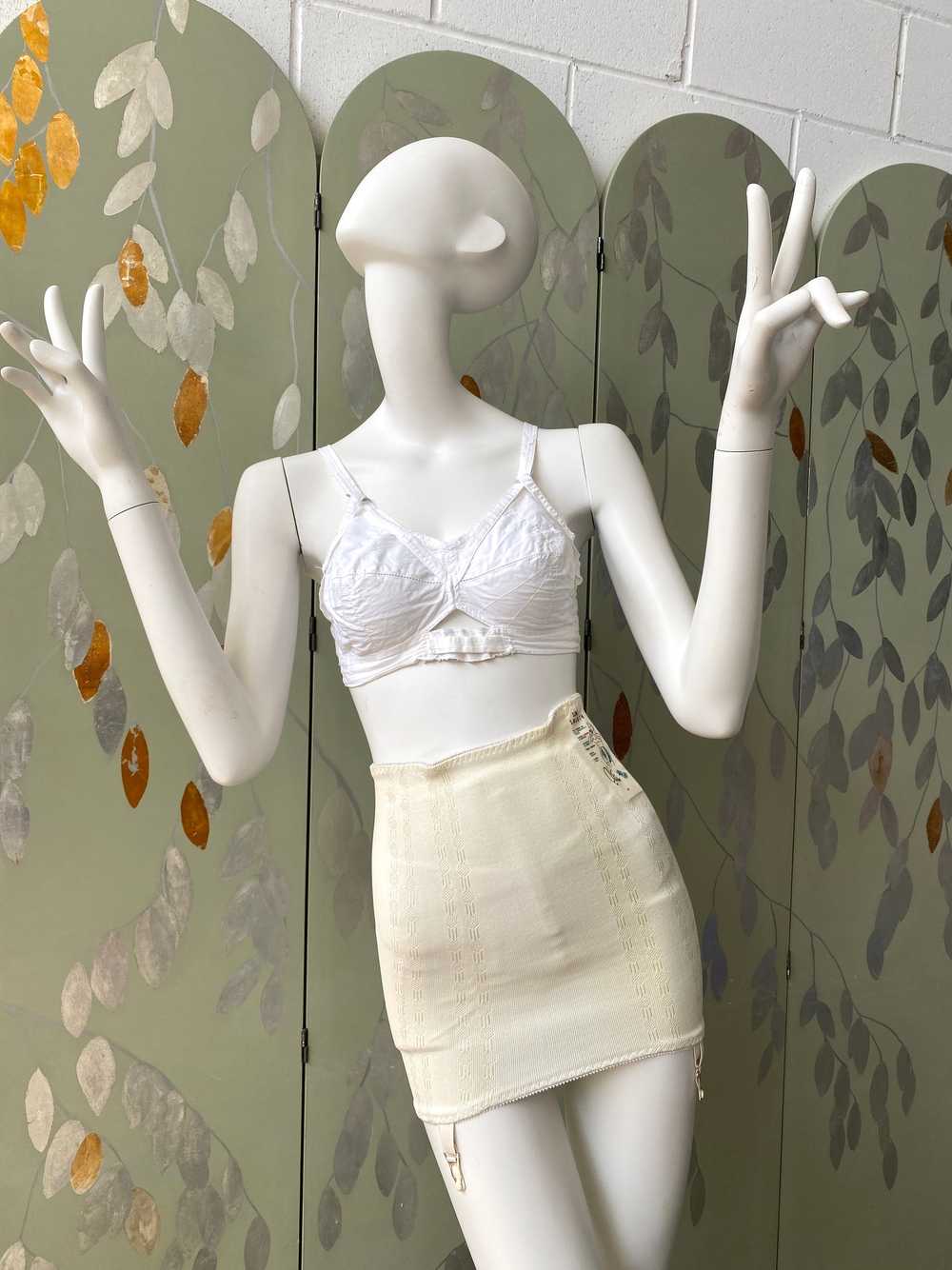 Vintage 1950s Deadstock Cream Nylon Bestform Girdle - Gem