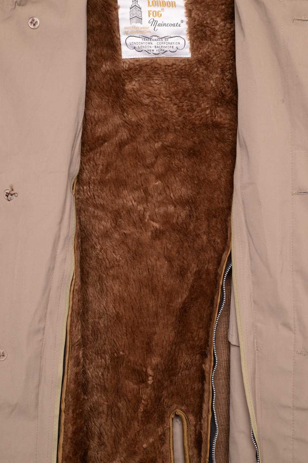 1980s Lined Trench Coat - image 3