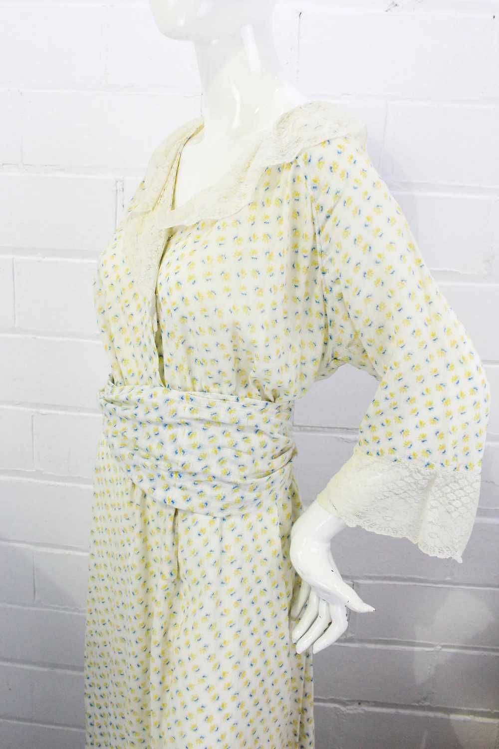 Antique Victorian Yellow Floral Calico Wrapper Dress,… - Gem