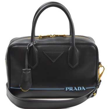 Prada Red Top handle ○ Labellov ○ Buy and Sell Authentic Luxury