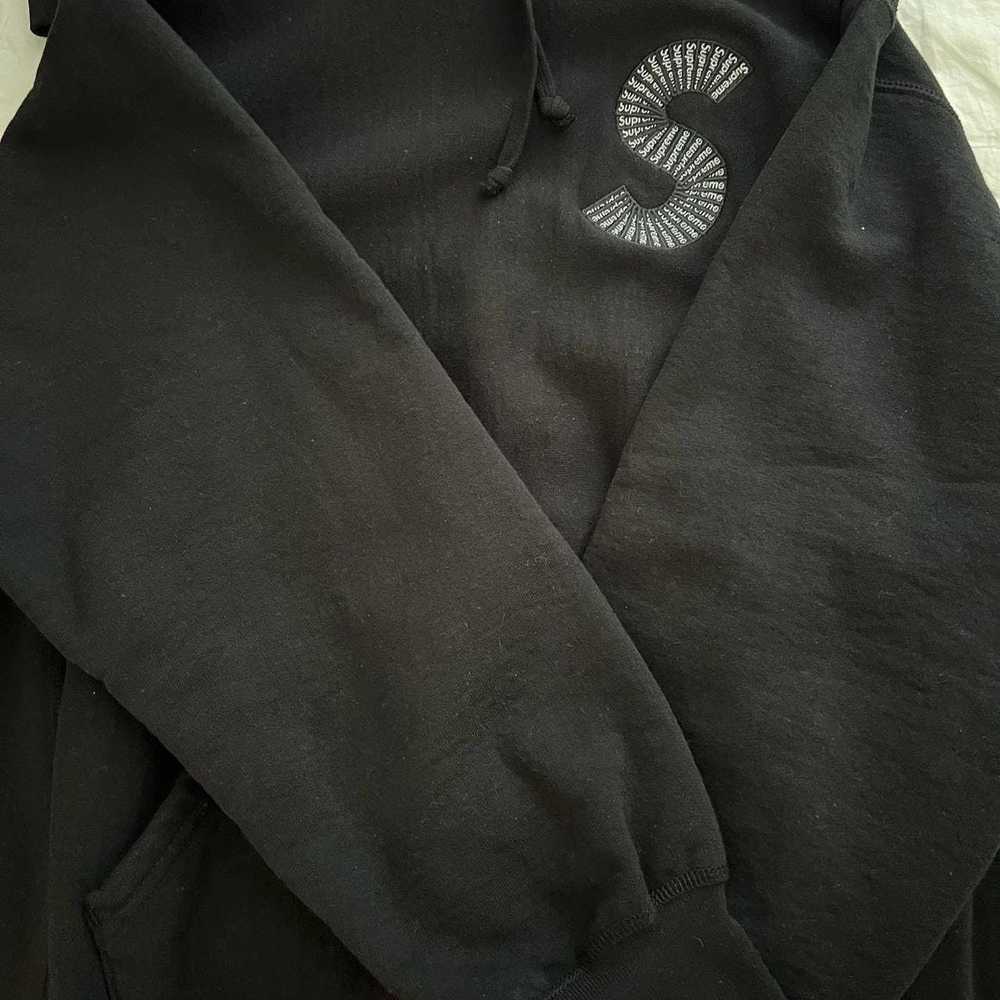 Supreme Supreme S Logo Hooded Sweatshirt - image 1