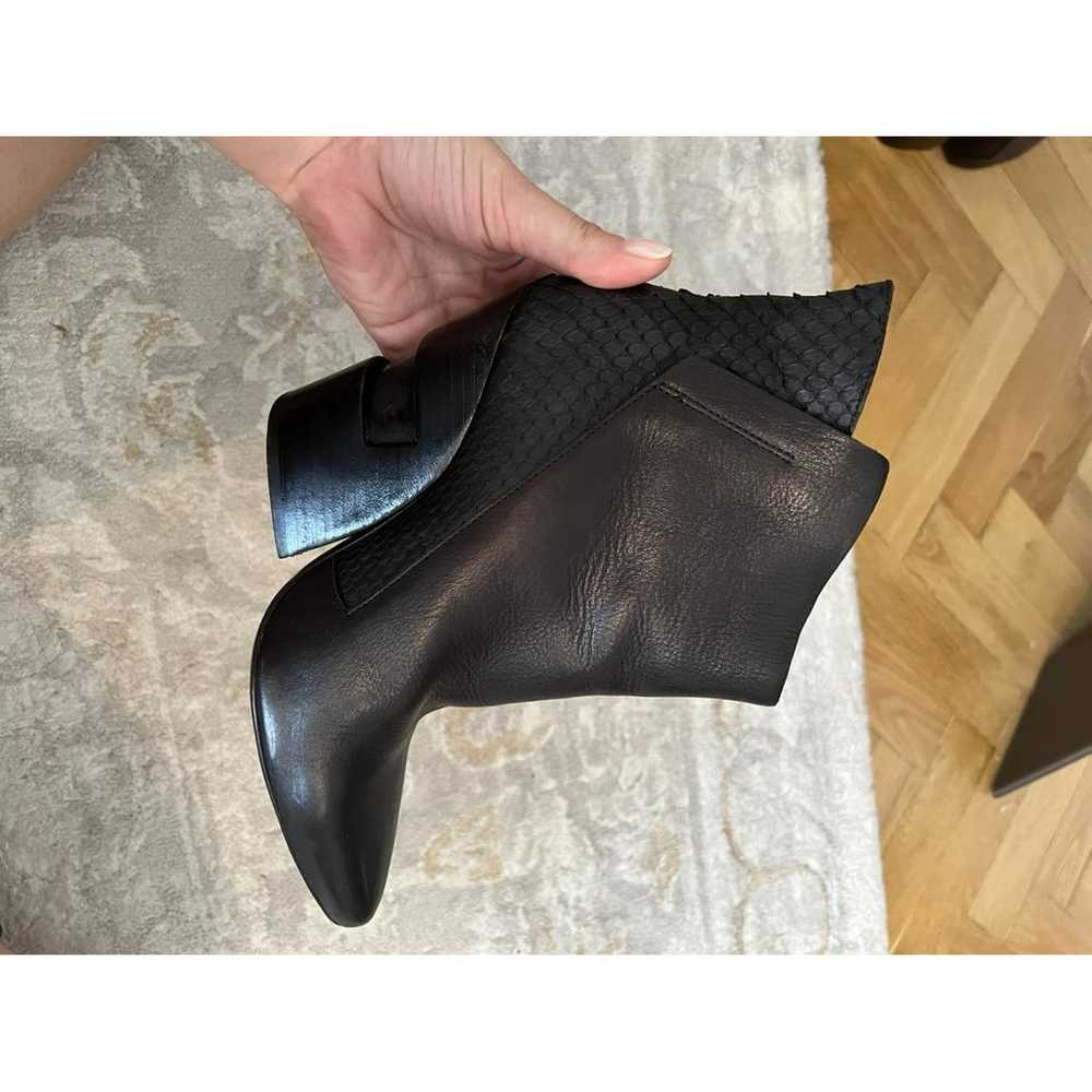 Cinzia Araia Leather ankle boots - image 6