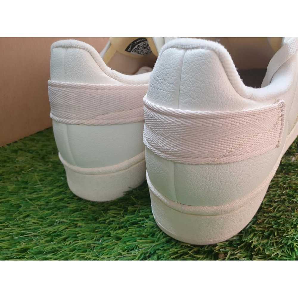 Adidas Superstar vegan leather low trainers - image 6