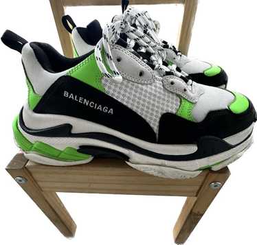 Balenciaga Triple s runner - image 1