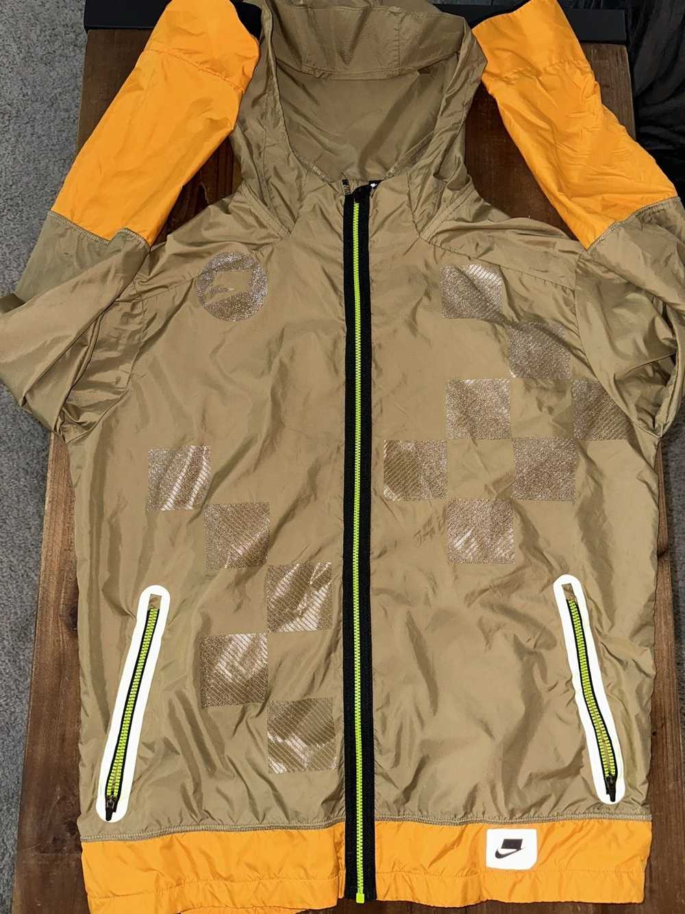 Nike Nike Windbreaker - image 4