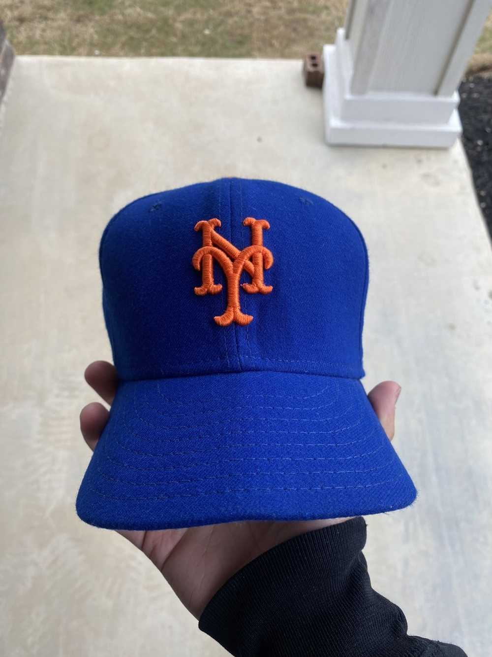 New Era NEW YORK METS FITTED HAT NEW ERA 7 3/8 - image 1
