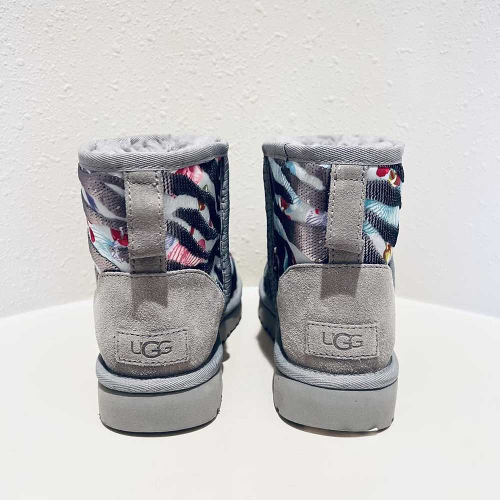 Ugg Leather snow boots - image 8