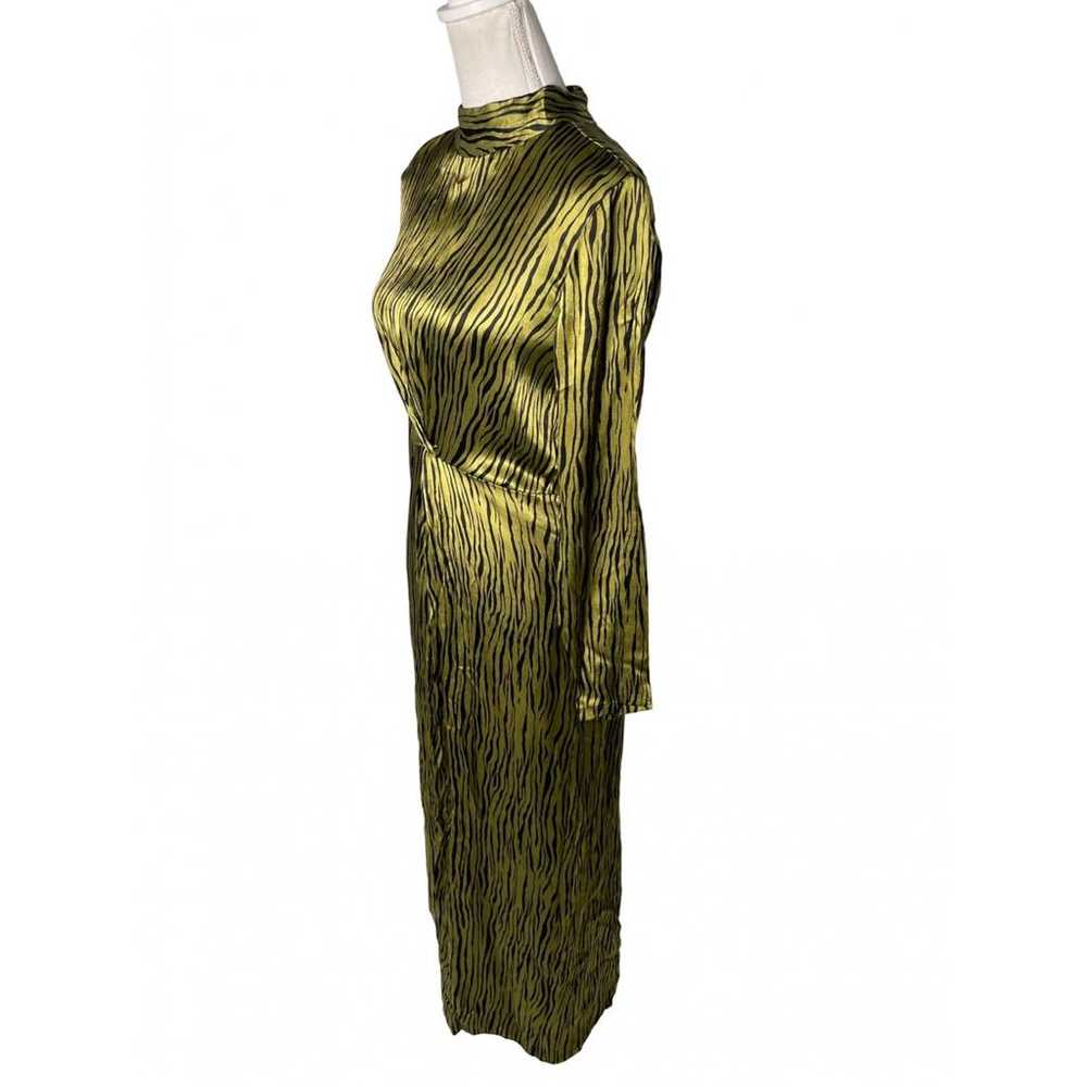 Petersyn Mid-length dress - image 11