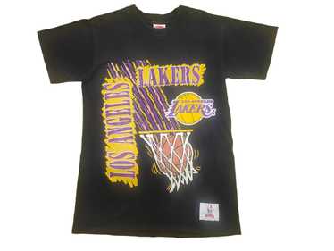 Yesterday's Fits Vtg Nutmeg NBA Los Angeles Lakers Basketball Tee