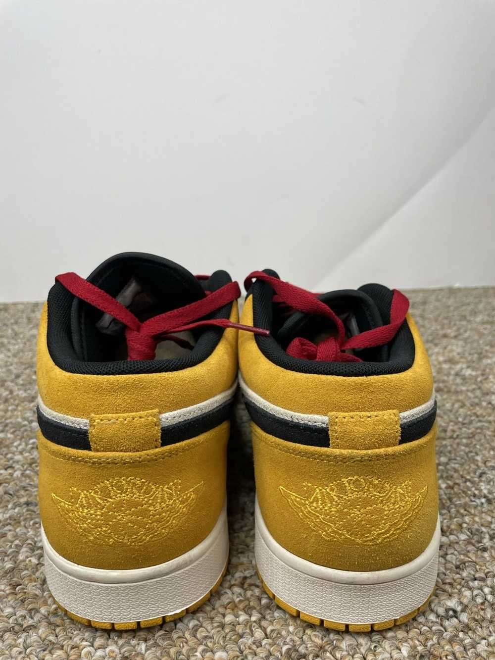 Jordan Brand Air Jordan 1 Low University Gold - image 5