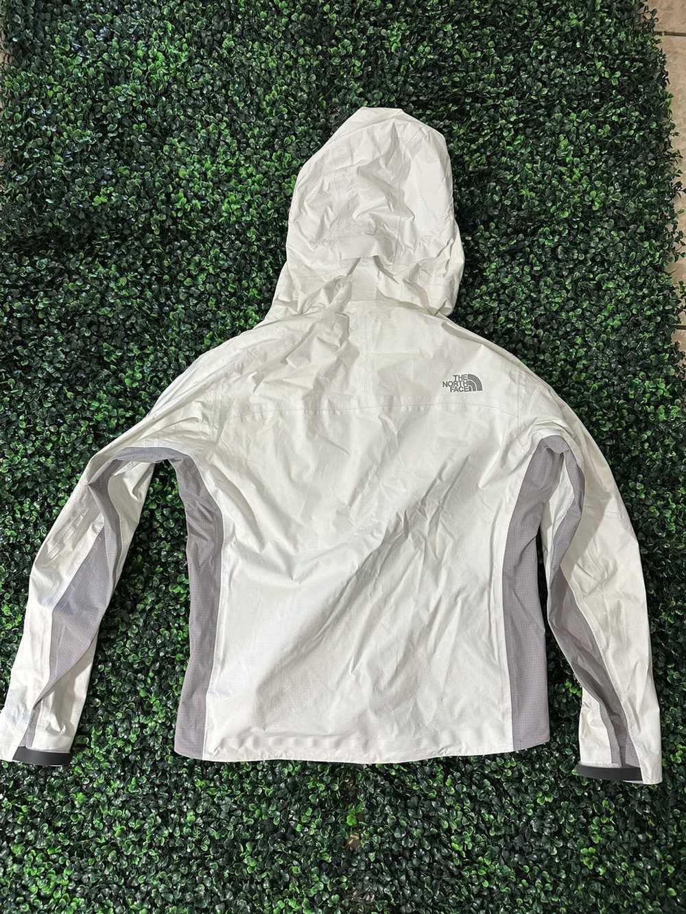 The North Face The North Face White HyVent Jacket - image 11