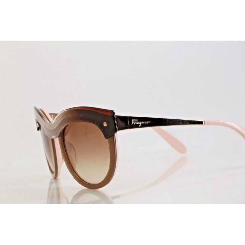 Salvatore Ferragamo Sunglasses - image 9