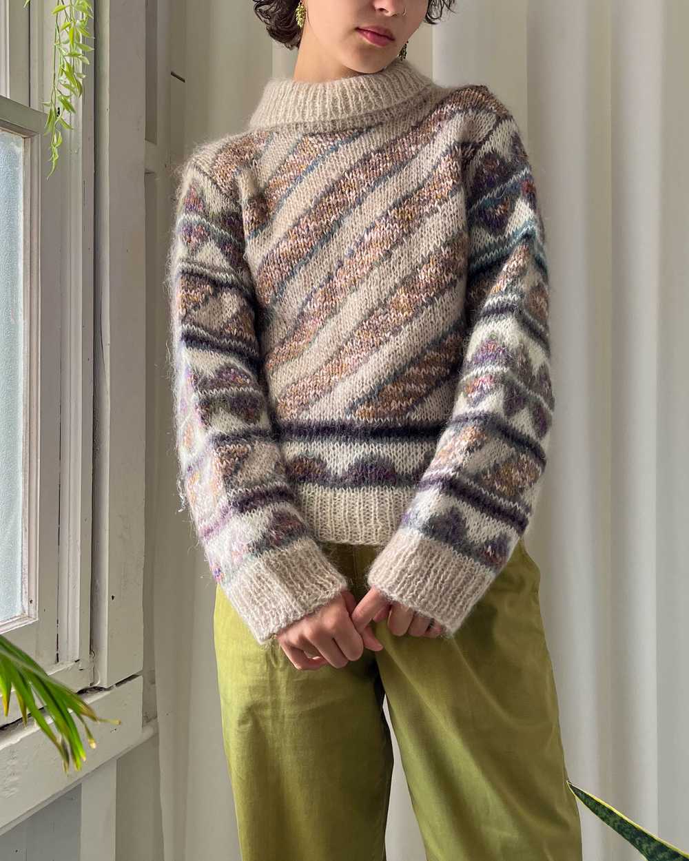 90s Hand Knit Sweater - image 1