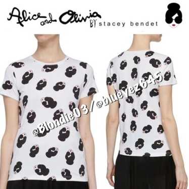 【ALICE + OLIVIA】 Rylyn Staceface Ss Crew Nk Top NWT Alice + Olivia Rylyn Staceface Printed Crewneck Top Size