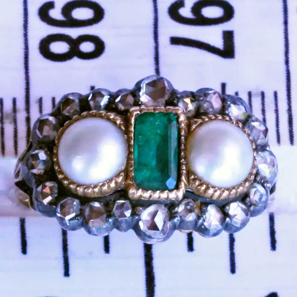 Antique Victorian Ring 18ct gold emerald diamonds… - image 3