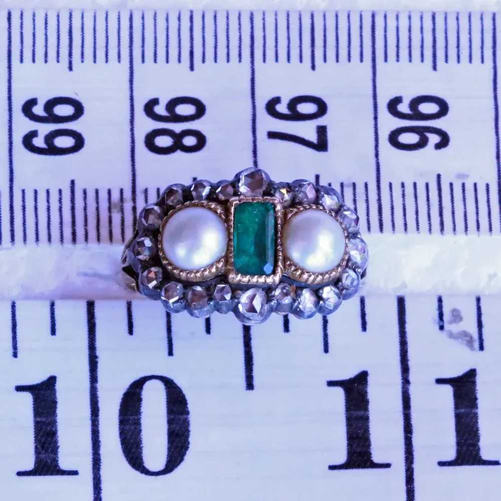 Antique Victorian Ring 18ct gold emerald diamonds… - image 4