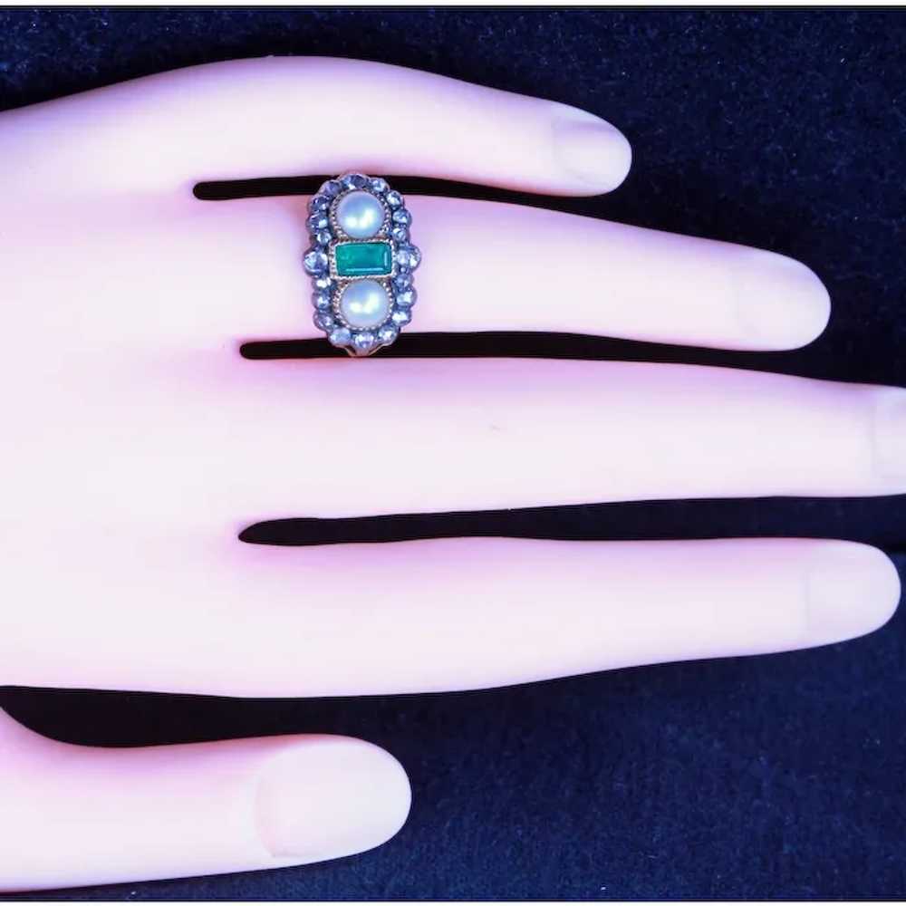 Antique Victorian Ring 18ct gold emerald diamonds… - image 5
