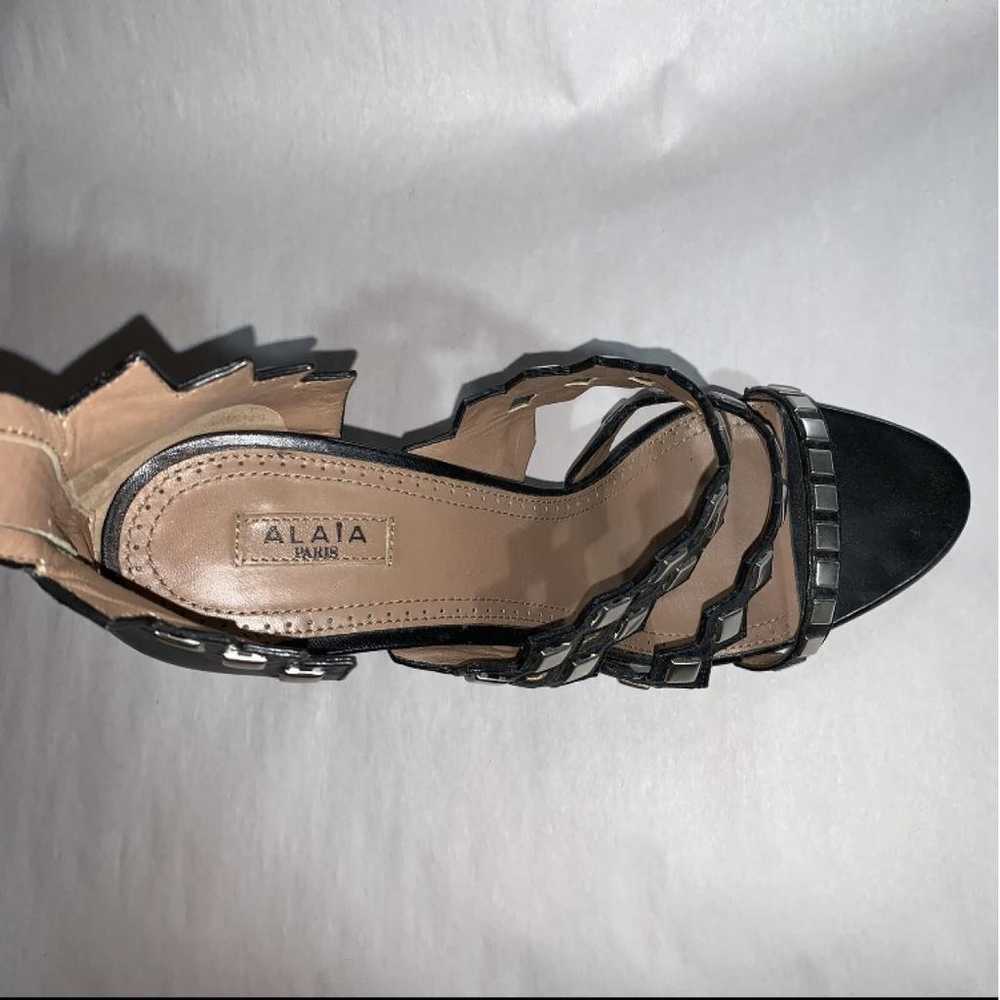 Alaïa Leather heels - image 4