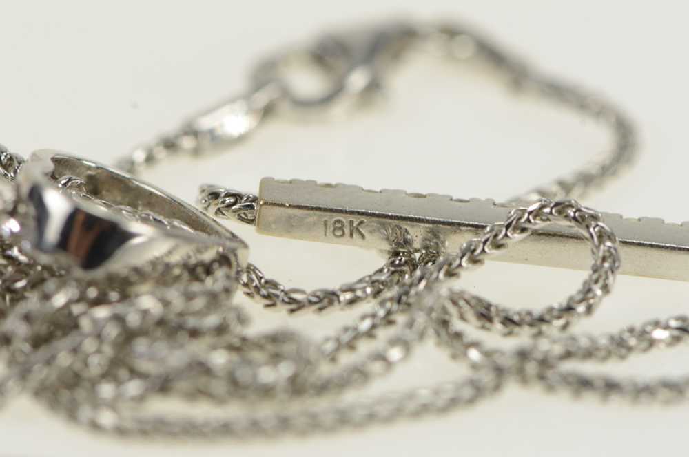 18K 0.75 Ctw Diamond Heart Lavalier Bar Necklace … - image 3