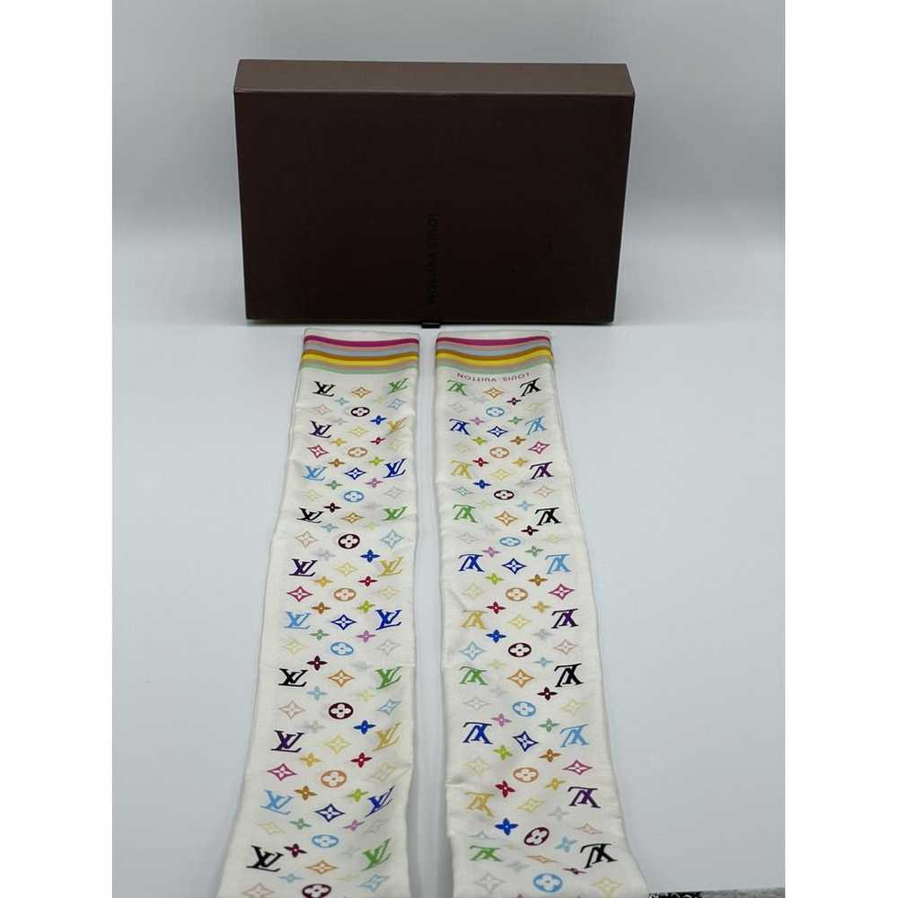 Louis Vuitton Silk scarf - image 10