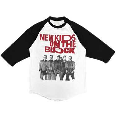 Boyz Ii Men All Around The World Tour 1995 Vintage T-Shirt Designed & Sold  By CarriHallett Paris