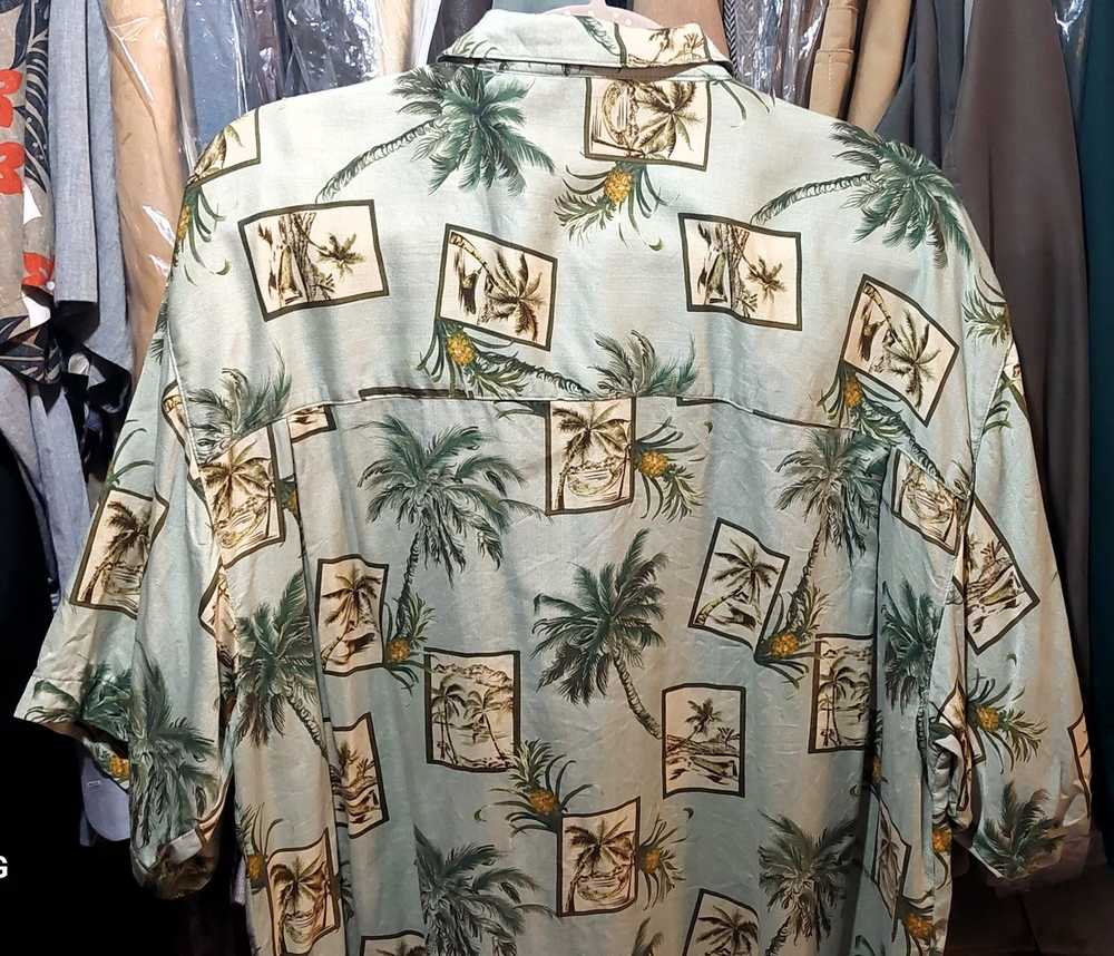 Other Two (2) Men's Hawaiian Shirt Bundle - image 4