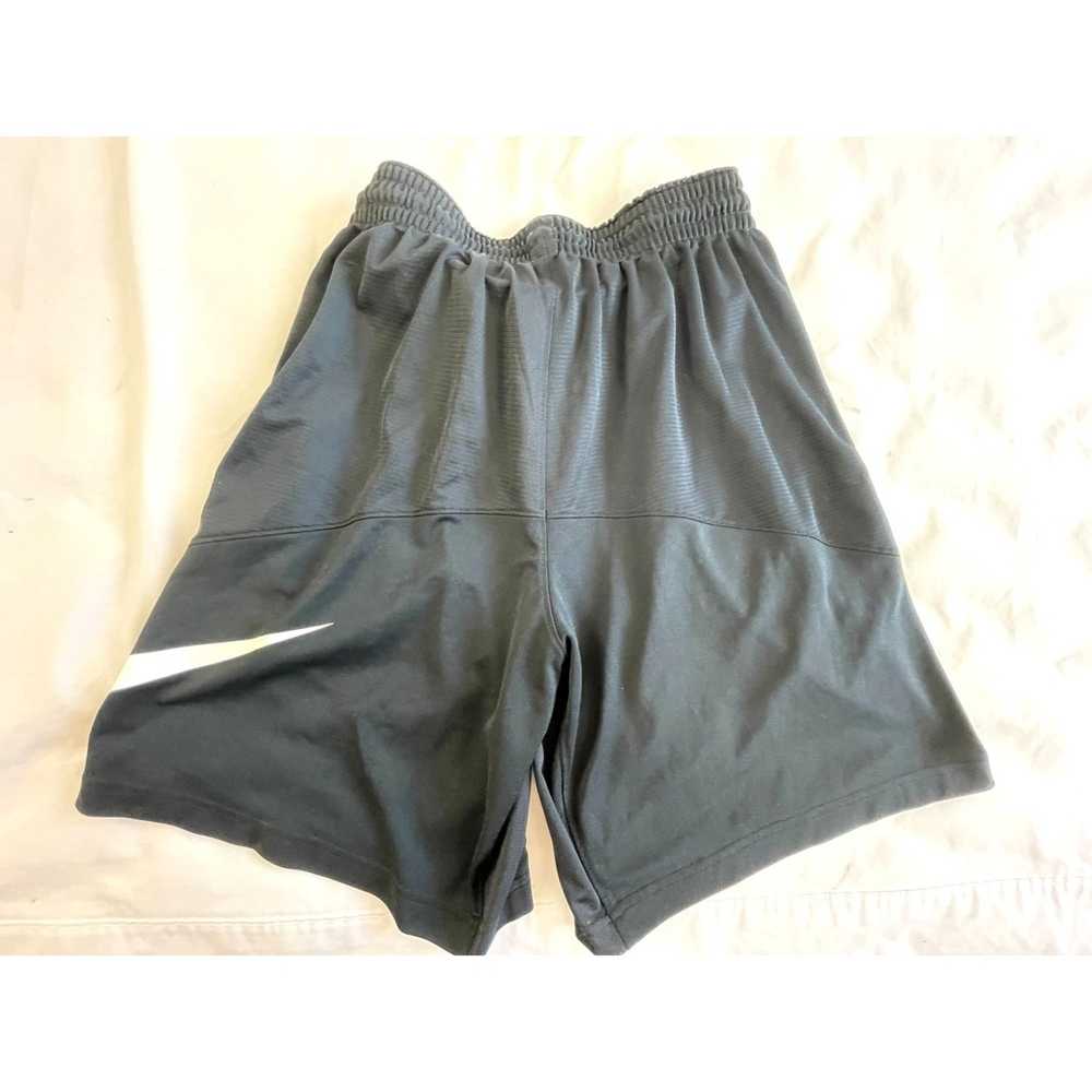 Nike Nike Boys Black Polyester Athletic Shorts Sz… - image 3