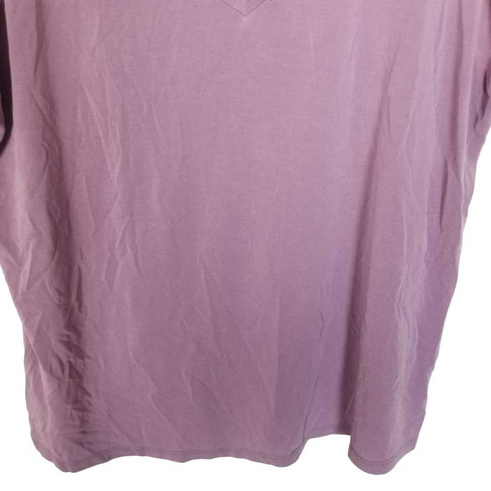 Other Torrid Womens 0X Purple Short Sleeves V-Nec… - image 3