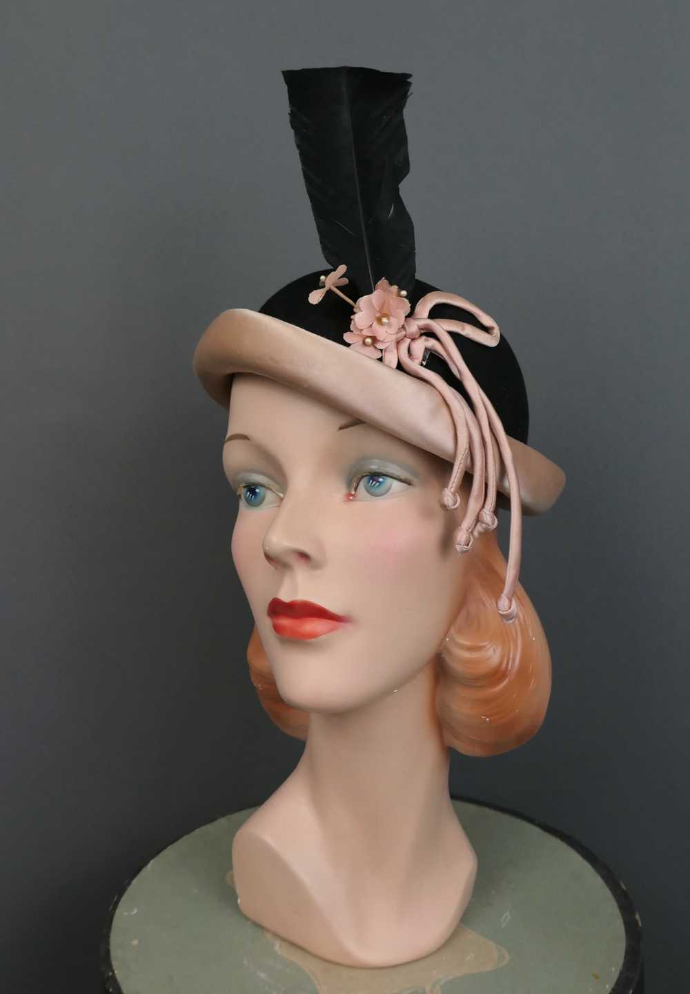 Vintage 1940s Tilt Hat Black Felt & Pink Satin, F… - image 2