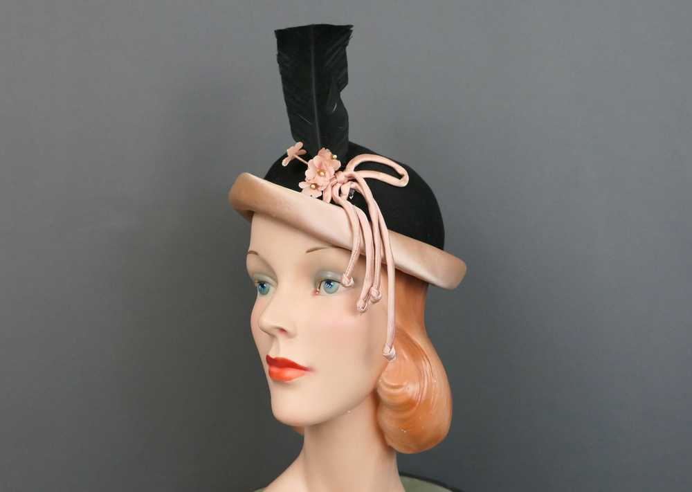 Vintage 1940s Tilt Hat Black Felt & Pink Satin, F… - image 3